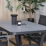 Jídelní stůl Virya - BLACK Alu / šedé sklo - malý stůl + stohovací židle Copacabana - Black/Black_4