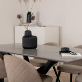 Jídelní stůl Piazza – černá / šedá dýha + židle se sametovými stehy – černá / béžová látka (polyesterové prádlo)_6