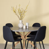 Jídelní stůl Piazza – přírodní / tmavě šedý stříkaný kámen + jídelní židle Polar – černé nohy – černá látka _4