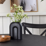 Kulatý jídelní stůl Bootcut - černá / černá Fanéer + jídelní židle Crosett - matná černá / matná černá plast _4