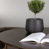 Jídelní stůl Kaseidon - kulatý - kaučukové dřevo / tmavě hnědá MDF + ranní jídelní židle - černá / černá Boucle _4