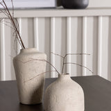 Jídelní stůl Kaseidon – kaučukové dřevo / tmavě hnědá MDF + jídelní židle Edina – černá / bílá Boucle _4