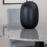 Jídelní stůl Razzia 106 cm - Šedá Terazzo / Černá + Leone jídelní židle - Černé nohy / Světle Šedá manšestrová _4