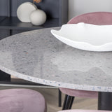 Razzia Jídelní stůl 106cm - Šedá Terazzo / Black+Velvet Matstol - Svart / Gamme