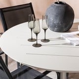Lina Jídelní stůl - Béžový - Kulatý 120 cm _1+ Křeslo Santorini (stohovatelné) - Černá alu / Černá textilie _4
