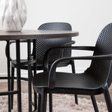 Jídelní stůl Copenhagen – černá / mocca dýha + jídelní židle Baltimore – černá / černý plast _4