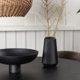 Bootcut kulatý jídelní stůl - černá / černá Fanéer + jídelní židle Modesto - šedá / kouřová černá Boucle _4