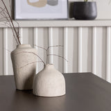 Jídelní stůl Kaseidon – kaučukové dřevo / tmavě hnědá MDF + noční jídelní židle – černá / černý samet _4