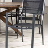 Jídelní stůl Rosario – Teak Ø140 + Stohovací židle Copacabana – Černá/Černá – Ersätter 4131-408 _6