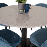 Razzia Jídelní stůl 106 cm - Šedá Terazzo / Černá+Velvet Matstol - Svart / Blå S