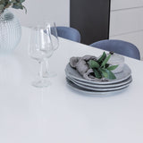 Jídelní stůl Polar 180 cm - bílá deska / bílé nohy + sametová jídelní židle - bílá