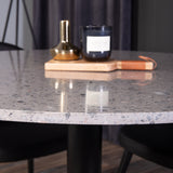 Razzia Jídelní stůl 106cm - Šedá Terazzo / Černá+Velvet jídelní židle mosaz š.