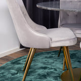 Kulatý jídelní stůl Estelle 106 cm šedý mramor / mosaz - sametová jídelní židle Deluxe - broušená mosaz noha / světle šedý samet 4