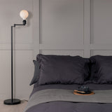 Stojací lampa Virro, černá