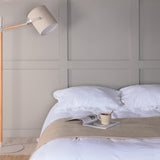 Stojací lampa Dennis, béžová