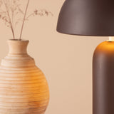 Stolní lampa Corello, hnědá