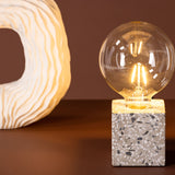 Stolní lampa Rilche, bílá