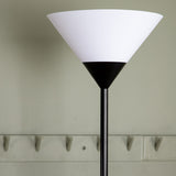 Stojací lampa Batang, černá